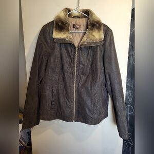 Danier Brown Leather Jacket with Cream Faux Fur Collar, Sizs 2XL